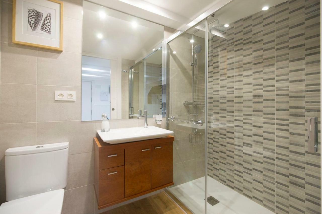 Apartament Luxury In Old Town Near - By Www,sansebastianapartments,es